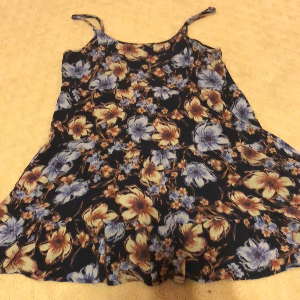 Spaghetti wrap blue floral mini dress